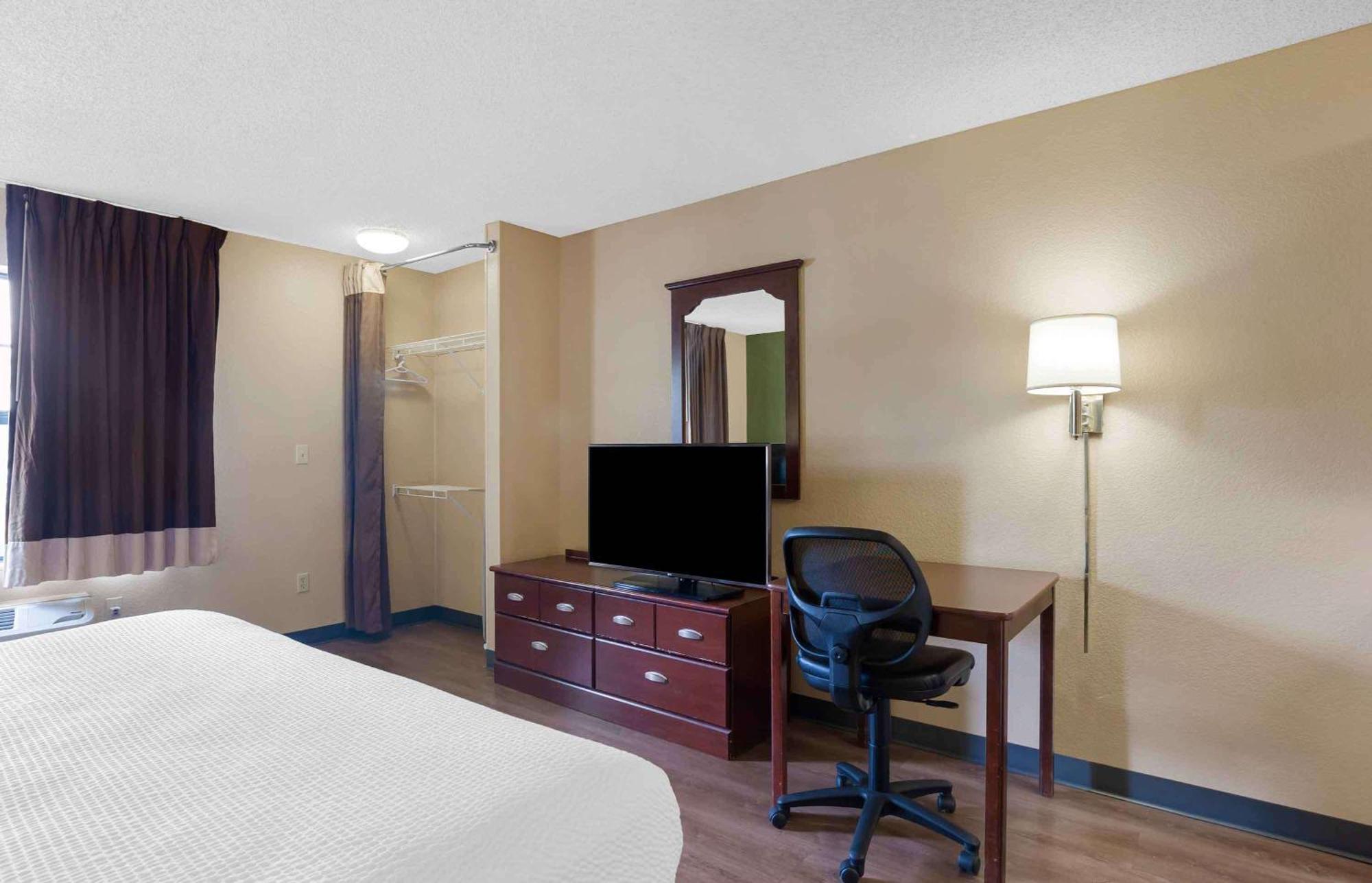 Extended Stay America Suites - Chicago - Midway Bedford Park Экстерьер фото