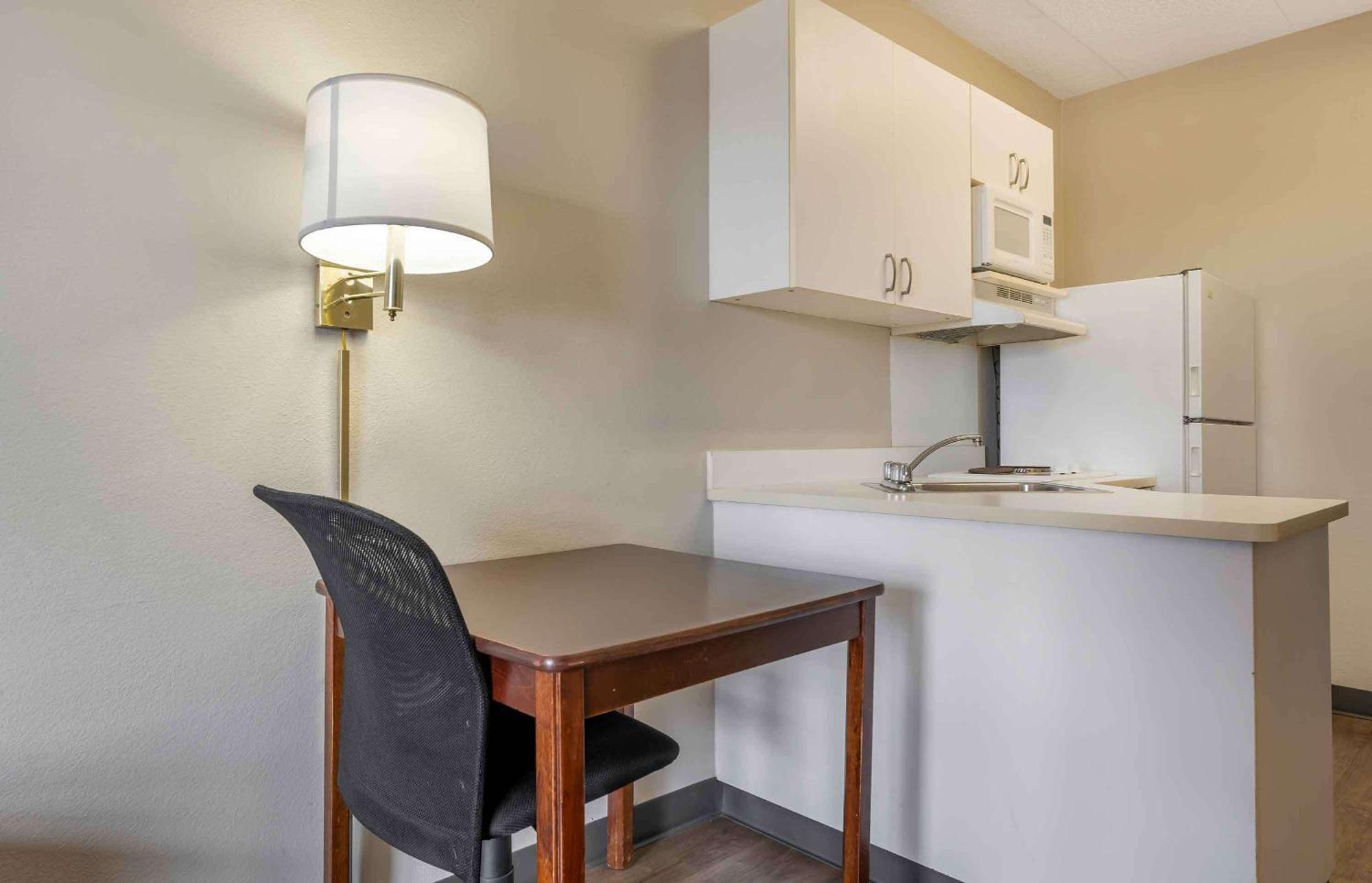 Extended Stay America Suites - Chicago - Midway Bedford Park Экстерьер фото