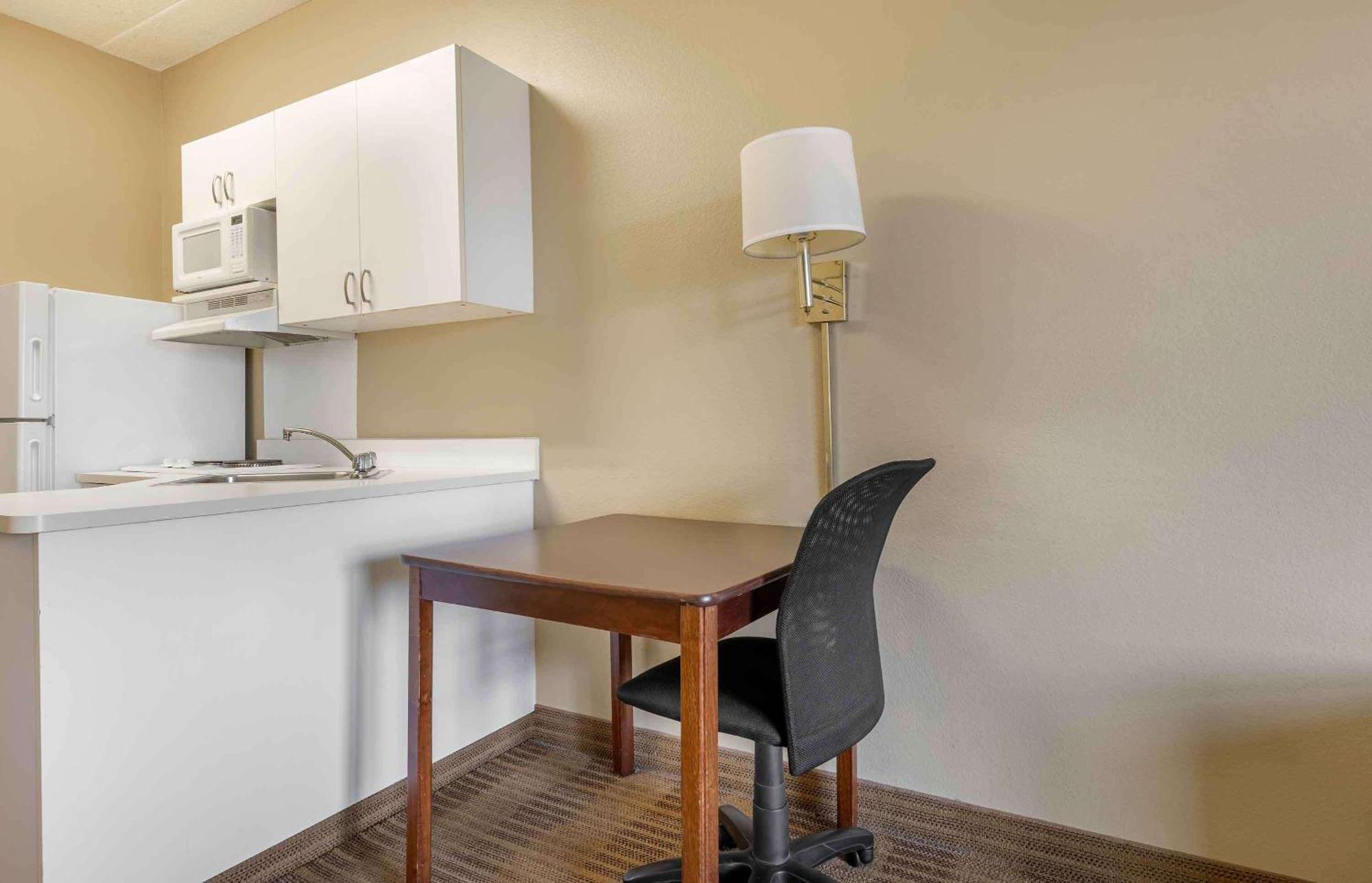 Extended Stay America Suites - Chicago - Midway Bedford Park Экстерьер фото
