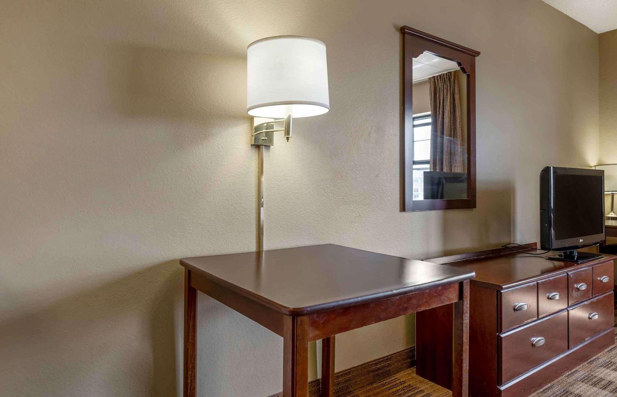 Extended Stay America Suites - Chicago - Midway Bedford Park Экстерьер фото