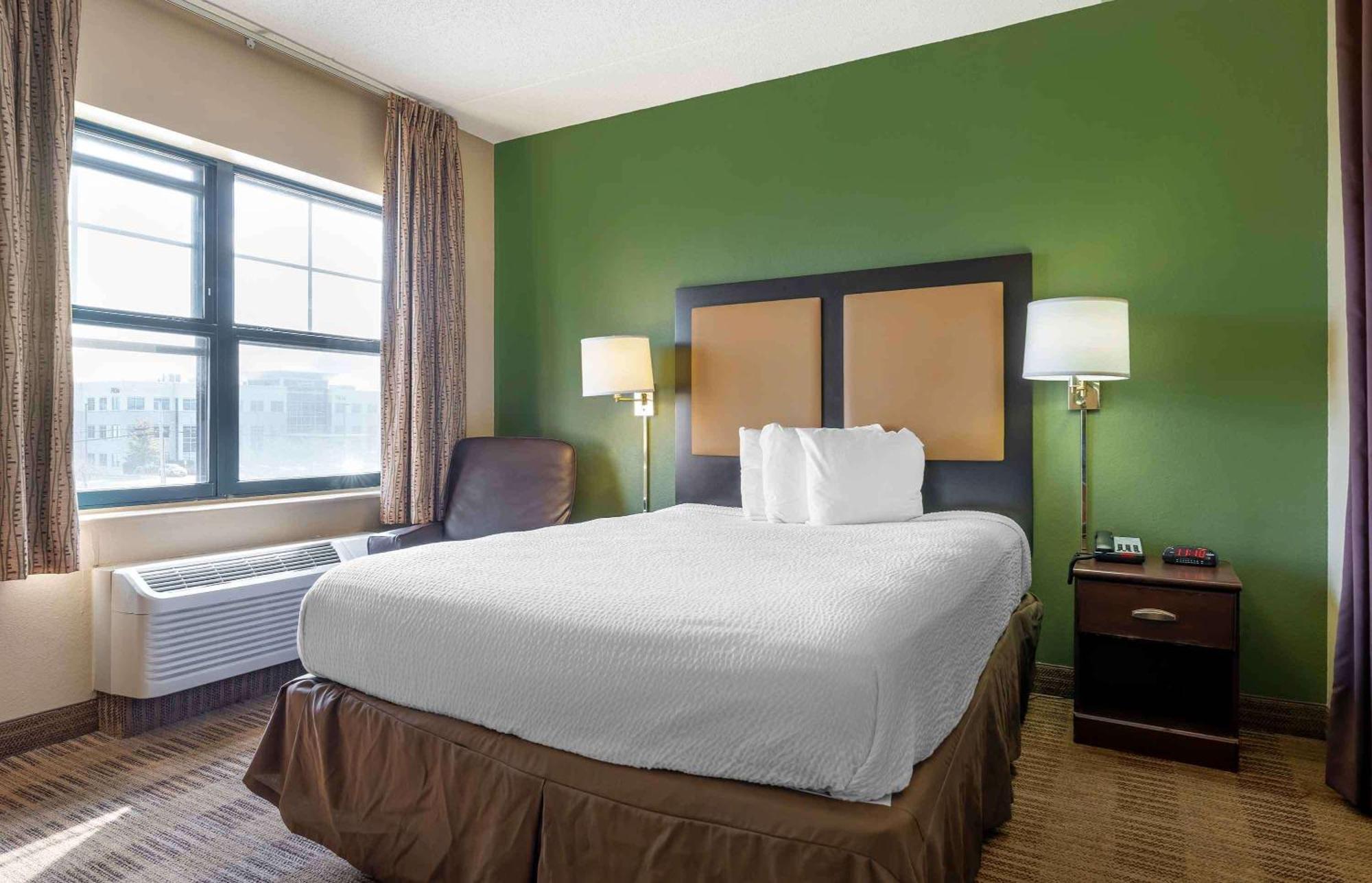 Extended Stay America Suites - Chicago - Midway Bedford Park Экстерьер фото